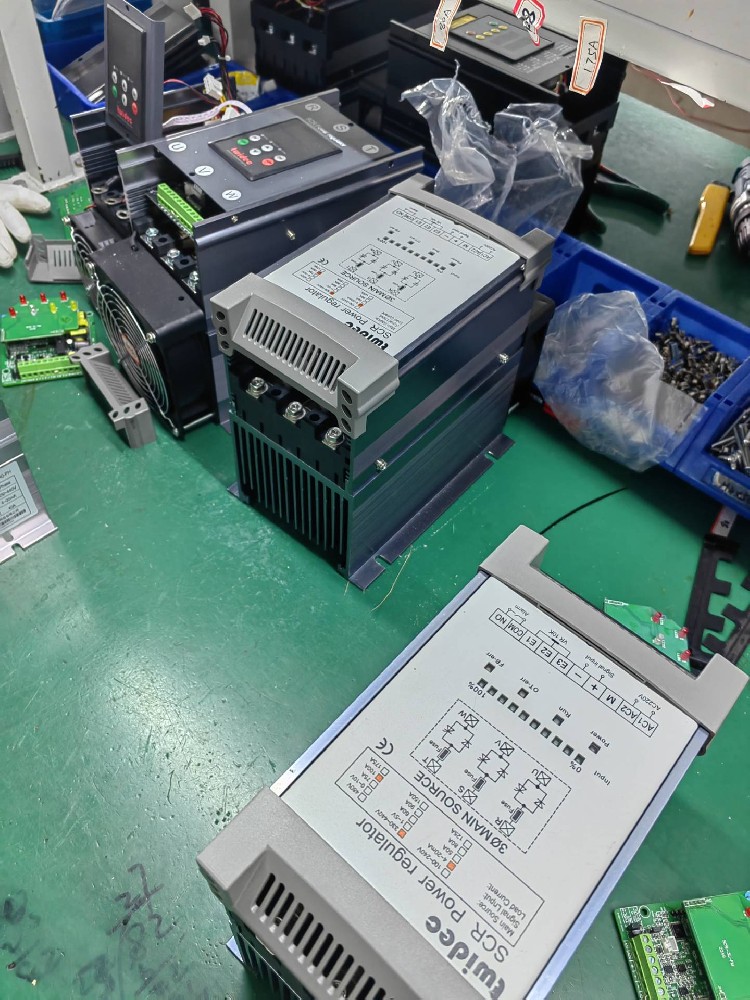 电力调解器无输出是什么原因？？？